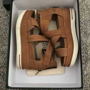 Eileen Fisher Boost Platform Sandals 8.5